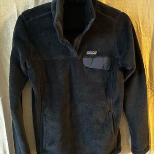 Patagonia Women's 1/4 Snap Fleece Pullover-Black